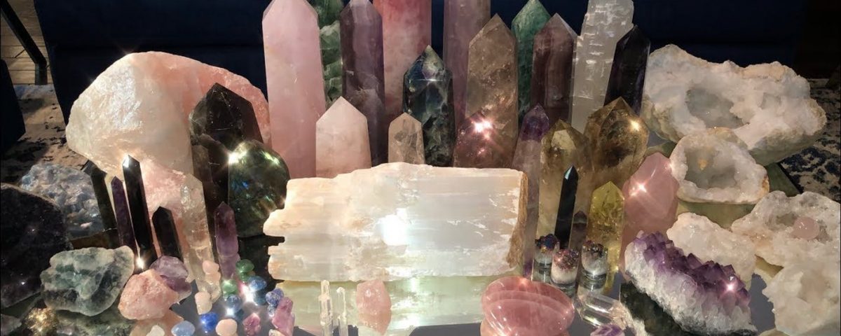 5 Crystals You Should Use to Improve Your Life